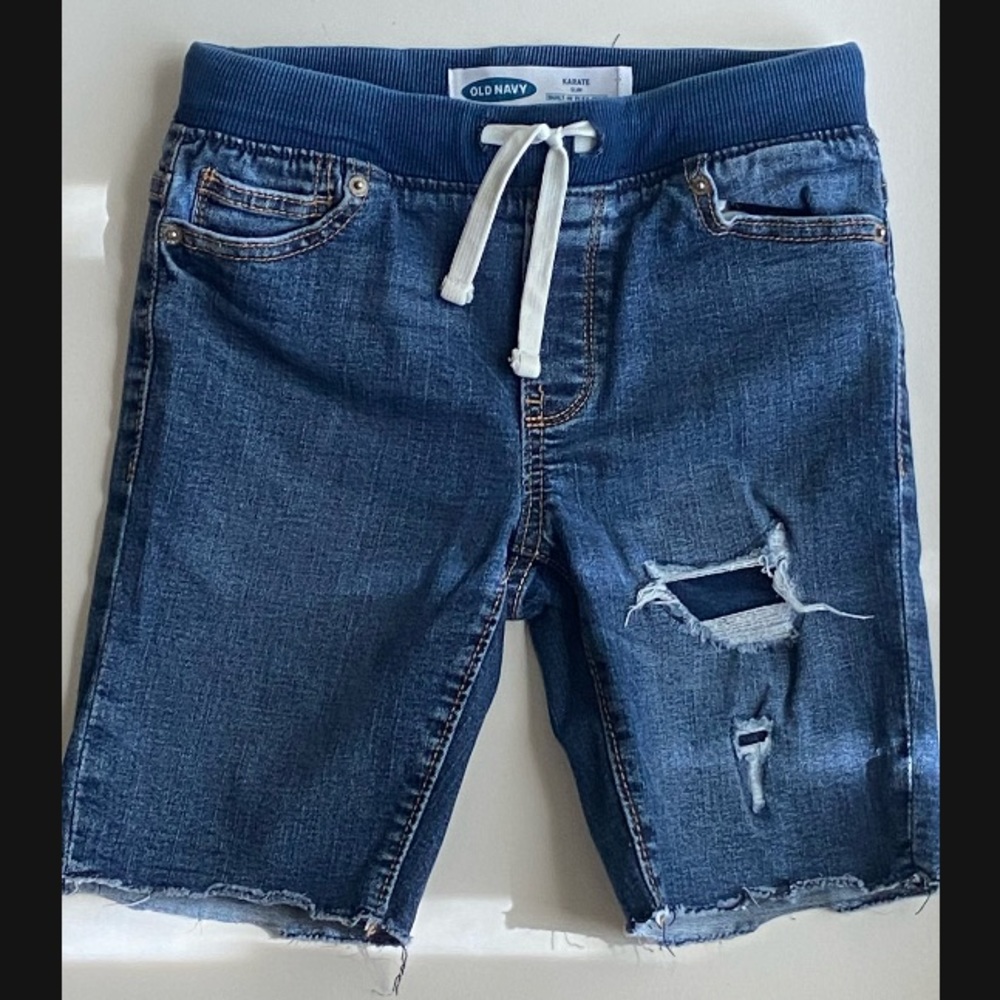 Boys size 8 - Old Navy Shorts